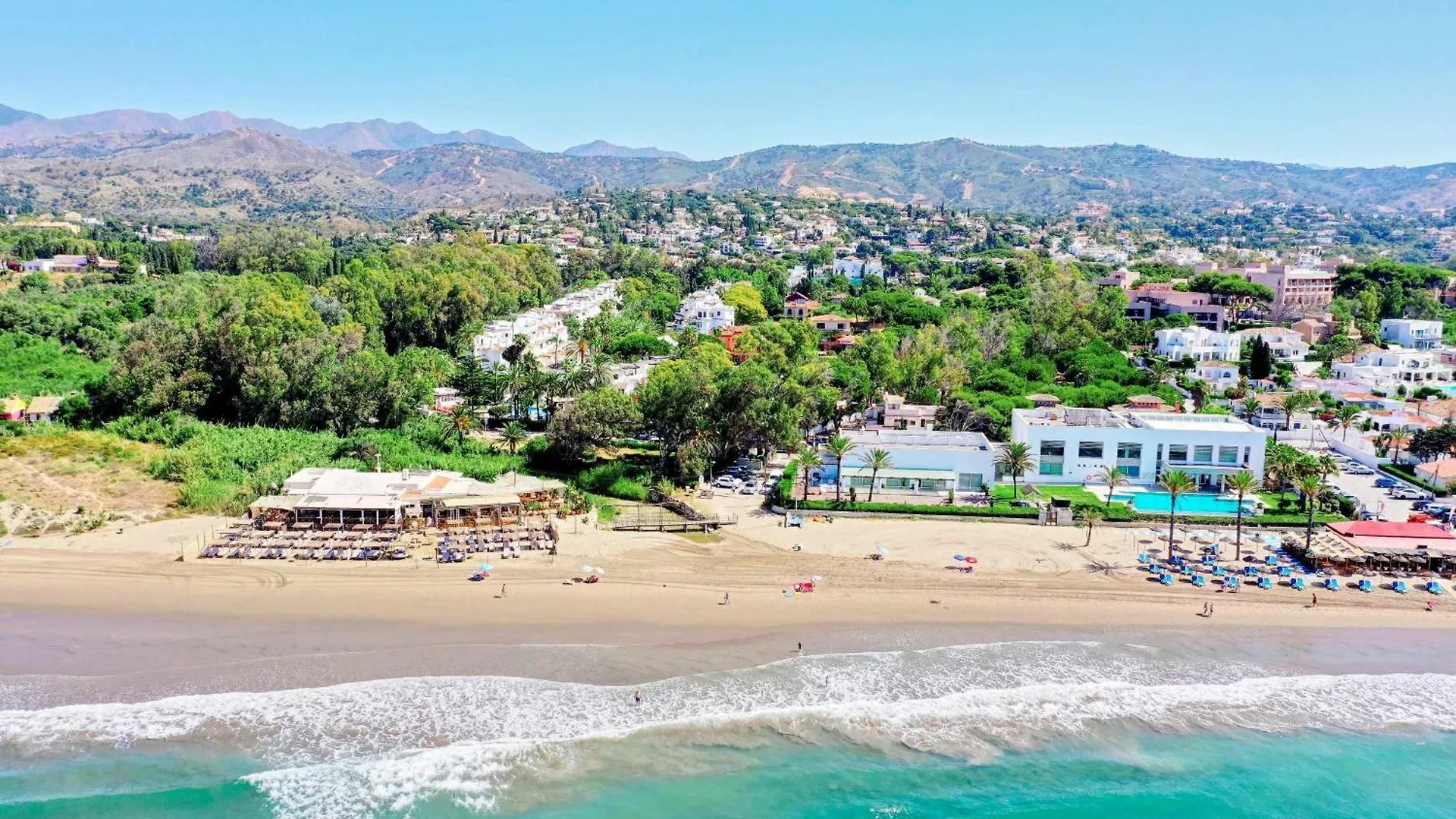 2039 Cozy Beachfront Apartment On Golden Beach Marbella 0*,  Španělsko